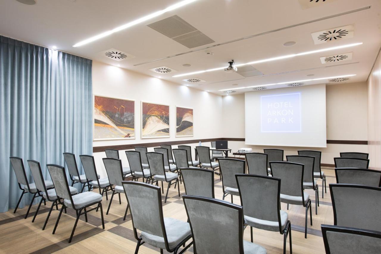 Hotel Arkon Park Gdansk- Destigo Hotels ภายนอก รูปภาพ